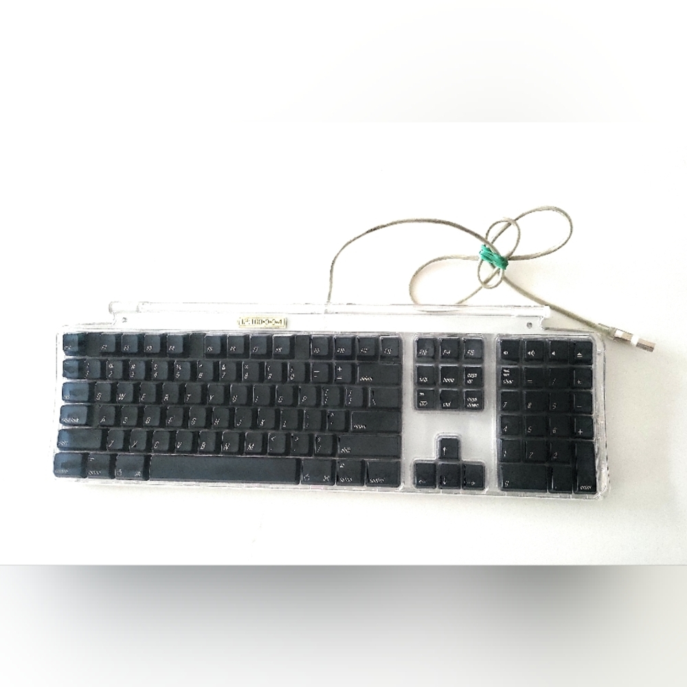 Vintage Apple Pro Black Wired Keyboard